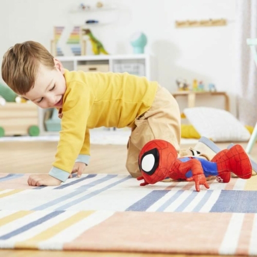 Action Figure Hasbro Spidey dances and crawls