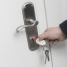 InnovaGoods LED Keychain Key Finder image2
