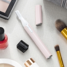 2-in-1 Exfoliating Facial Shaver Faderm InnovaGoods