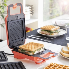 2-in-1 Waffle and Sandwich Maker with Recipes Wafflicher InnovaGoods